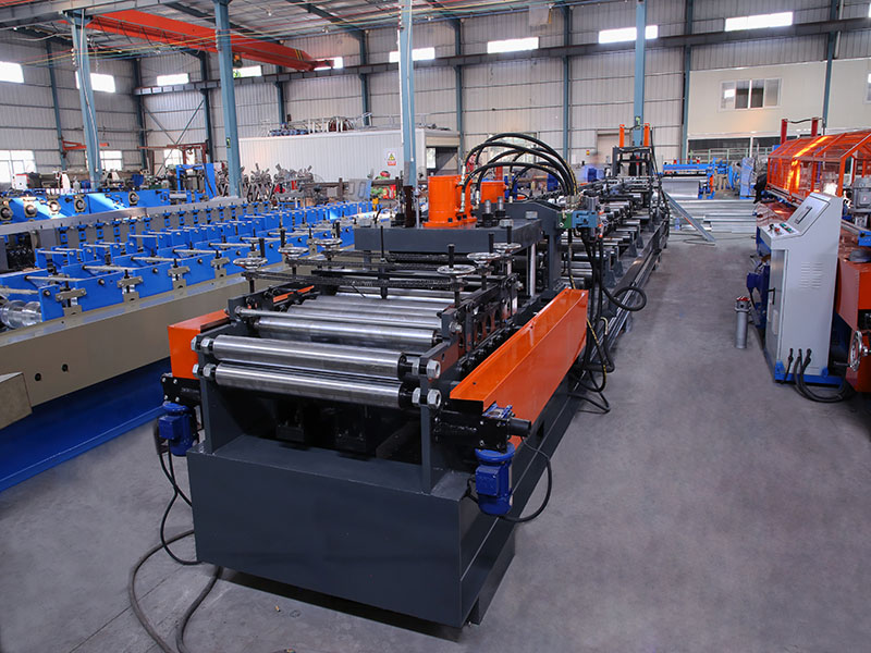 AUTO Change CZ Purlin Roll Forming Machine