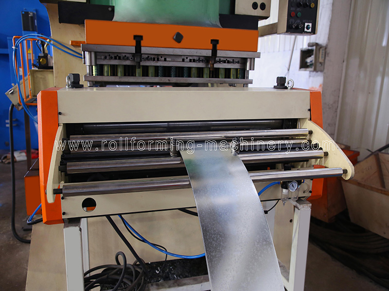 Mesin Roll Forming Baki Kabel