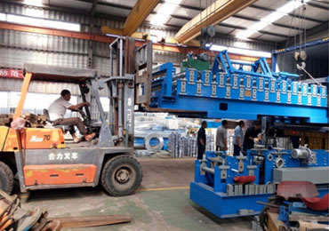 pemuatan double layer roofing roll machine container untuk pelanggan philippine